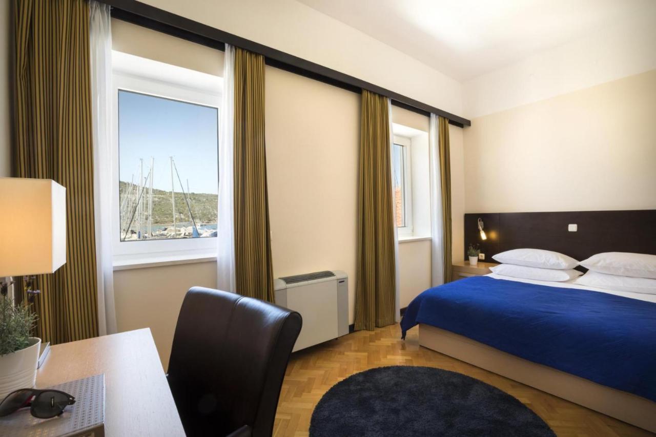 Apartment Aci Marina Cres Luaran gambar