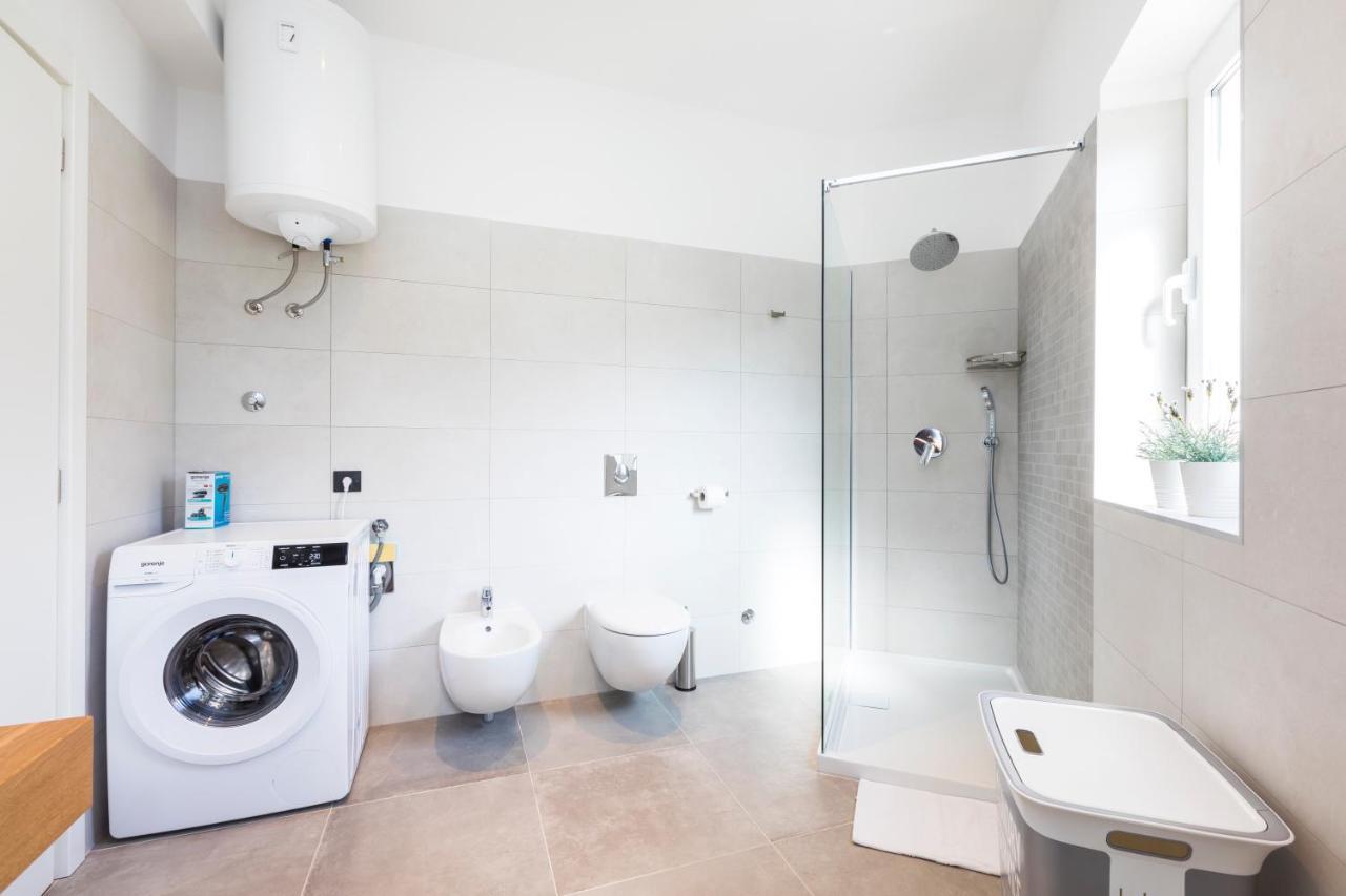 Apartment Aci Marina Cres Luaran gambar