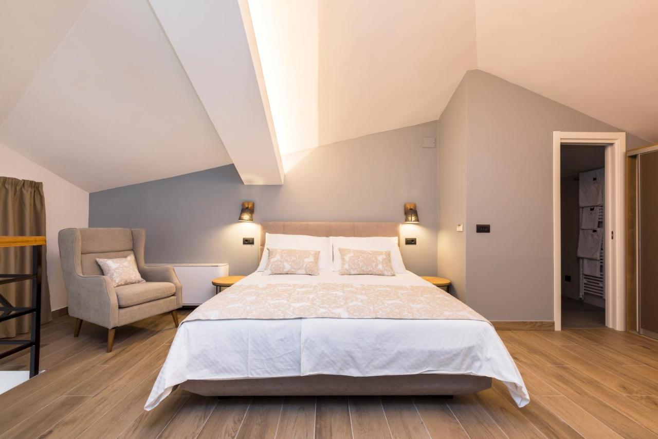 Apartment Aci Marina Cres Luaran gambar